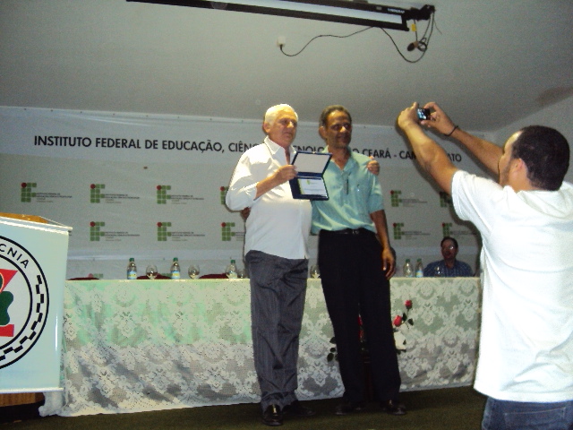 Ematerce: gerente regional Cariri-Oeste homenageado