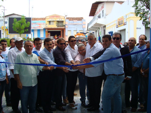 São João do Jaguaribe: Ematerce inaugura unidade administrativa
