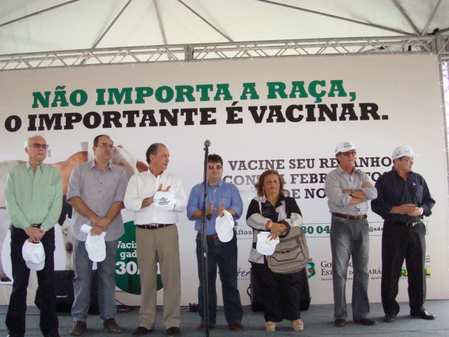 Lançada 2ª Etapa da Vacinação contra febre aftosa no Ceará