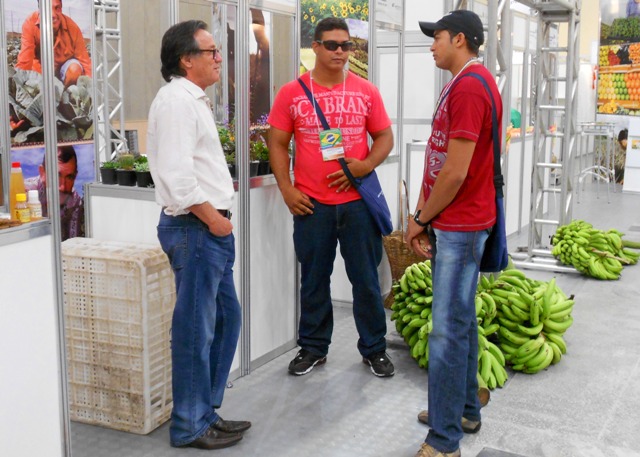 Frutal 2012: Ematerce destaca atuação  das caravanas de agricultoress