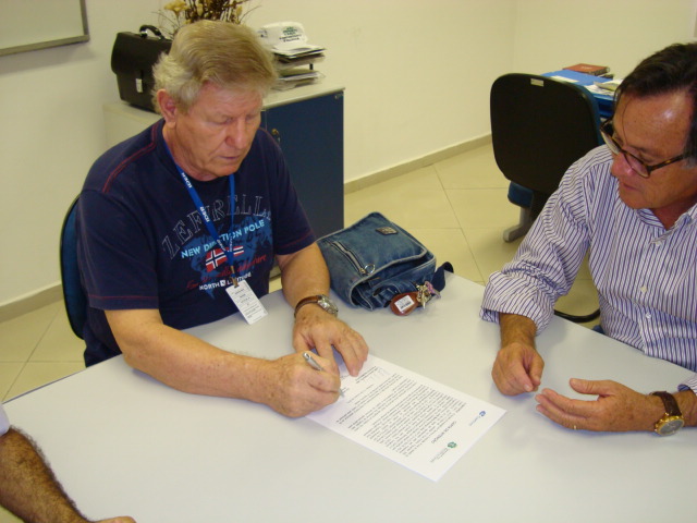 Ematerce Firma parceria com o IDER