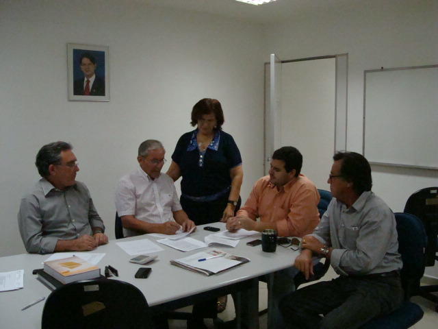 Diretora Executiva da Ematerce faz 1ª reunião de 2013