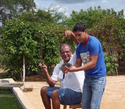 Campos Sales: visita à criação de tilápias em tanques