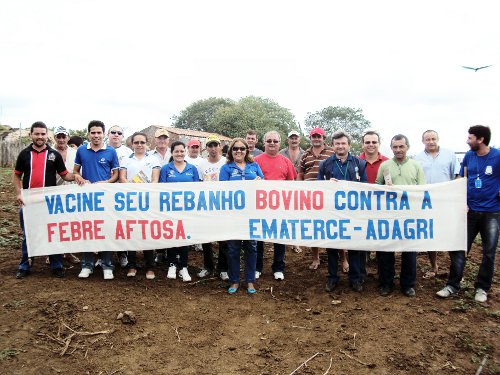 Assaré: Ematerce e Adagri lançam campan ha contra febre aftosa