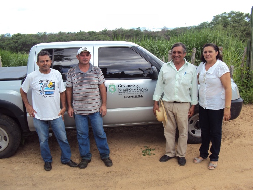 Fazenda Normal: Sohidra perfura poço profundo