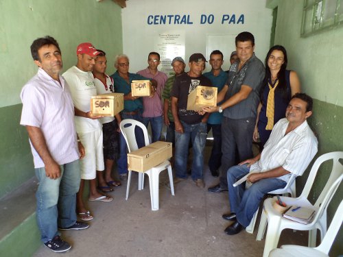 Ematerce reune apicultores em Nova Olindas
