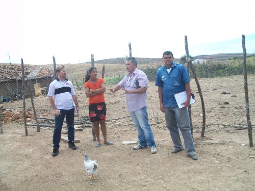 Araripe: técnicos da Ematerce esclarecem agricultores sobre o PBSM