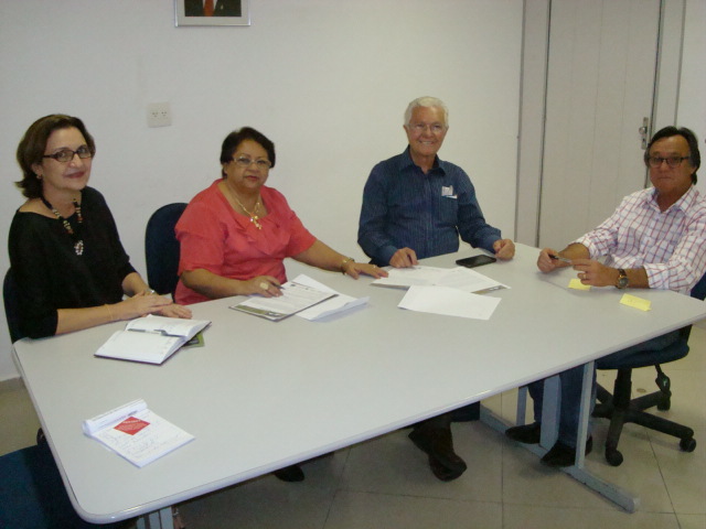 Presidente da Abraturr e diretora comercial da Prática Eventos visitam Ematerce