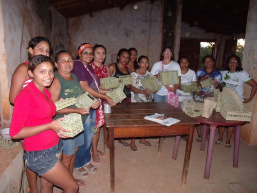 Várzea Alegre: oficina de artesanato em Taboa