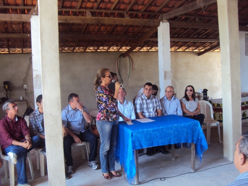Assentamento Jatobá: Ematerce na inauguração do abastecimento de água