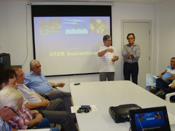 Ematerce realiza seminários sobre assuntos técnicos
