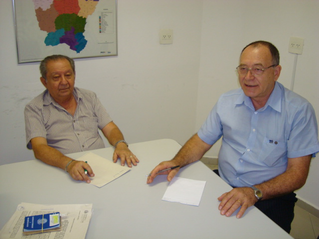 Ematerce: consultor do Incra visita escritório estadual