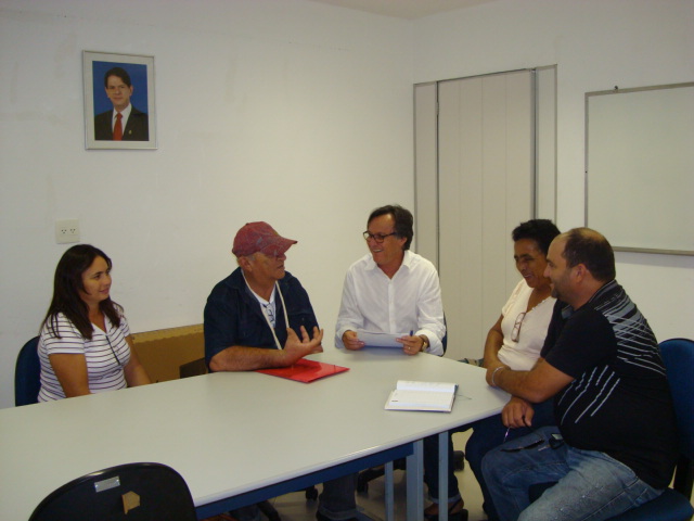 Madalena: dirigentes do Sindicato dos Trabalhadores Rurais visitam presidente da Ematerce