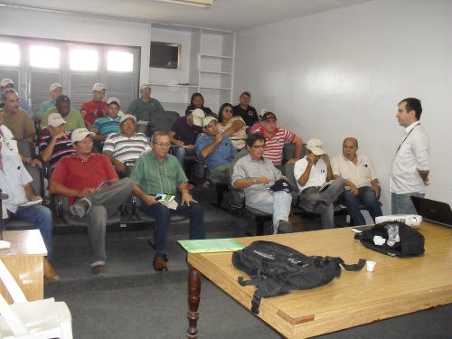 Maracanaú: intercâmbio técnico sobre defensivos químicos.