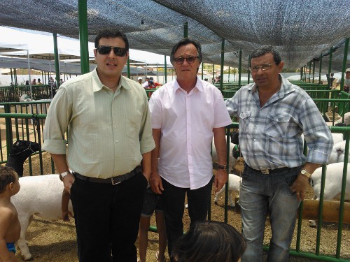 Cedro:Ematerce na I exposição agropecuária