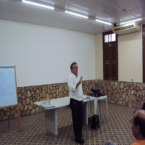 Diretoria Técnica e Gerentes reunem-se para programarem 2014