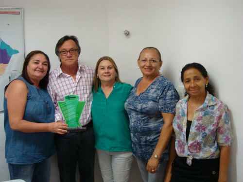 Técnica da Ematerce ganha concurso de poesia