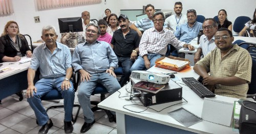 Crato: diretoria da Ematerce avalia contratos de resultado