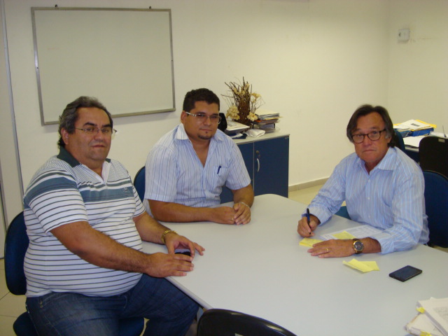Secretário da Agricultura de Tejuçuoca visita Ematerce