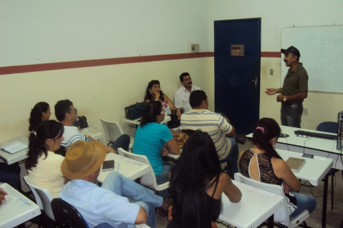 Ematerce: Gerente Regional Cariri-Leste reúne equipes de trabalho