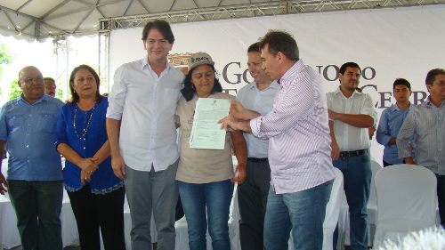 Ematerce na solenidade de entrega de títulos em Iguatu