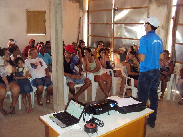 Independência: Ematerce faz reunião com 80 agricultores familiares