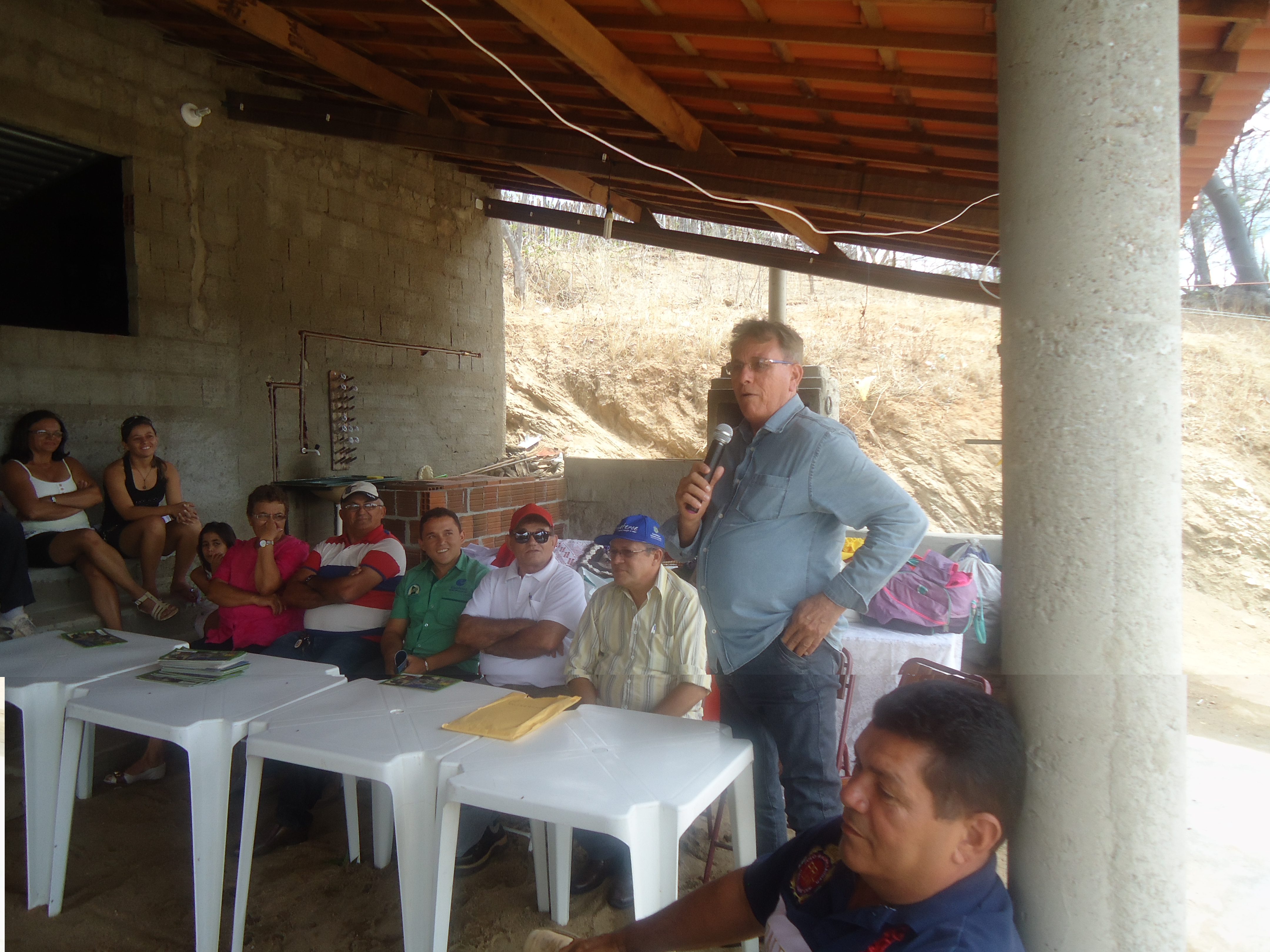 Comunidade Jatobá: presidente da Ematerce participa de evento técnico