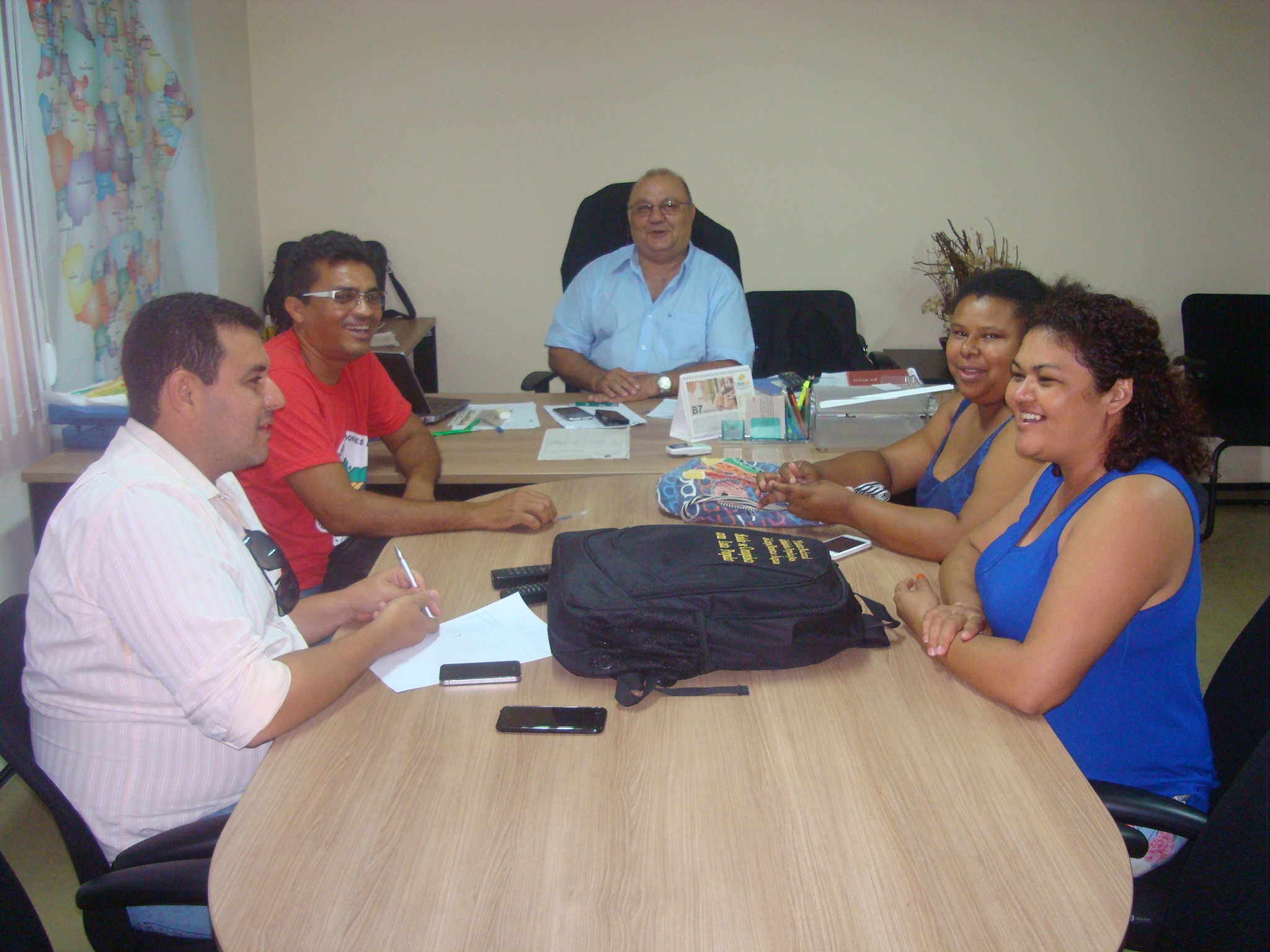 Dirigentes da Ematerce recebem visita de membros do MST