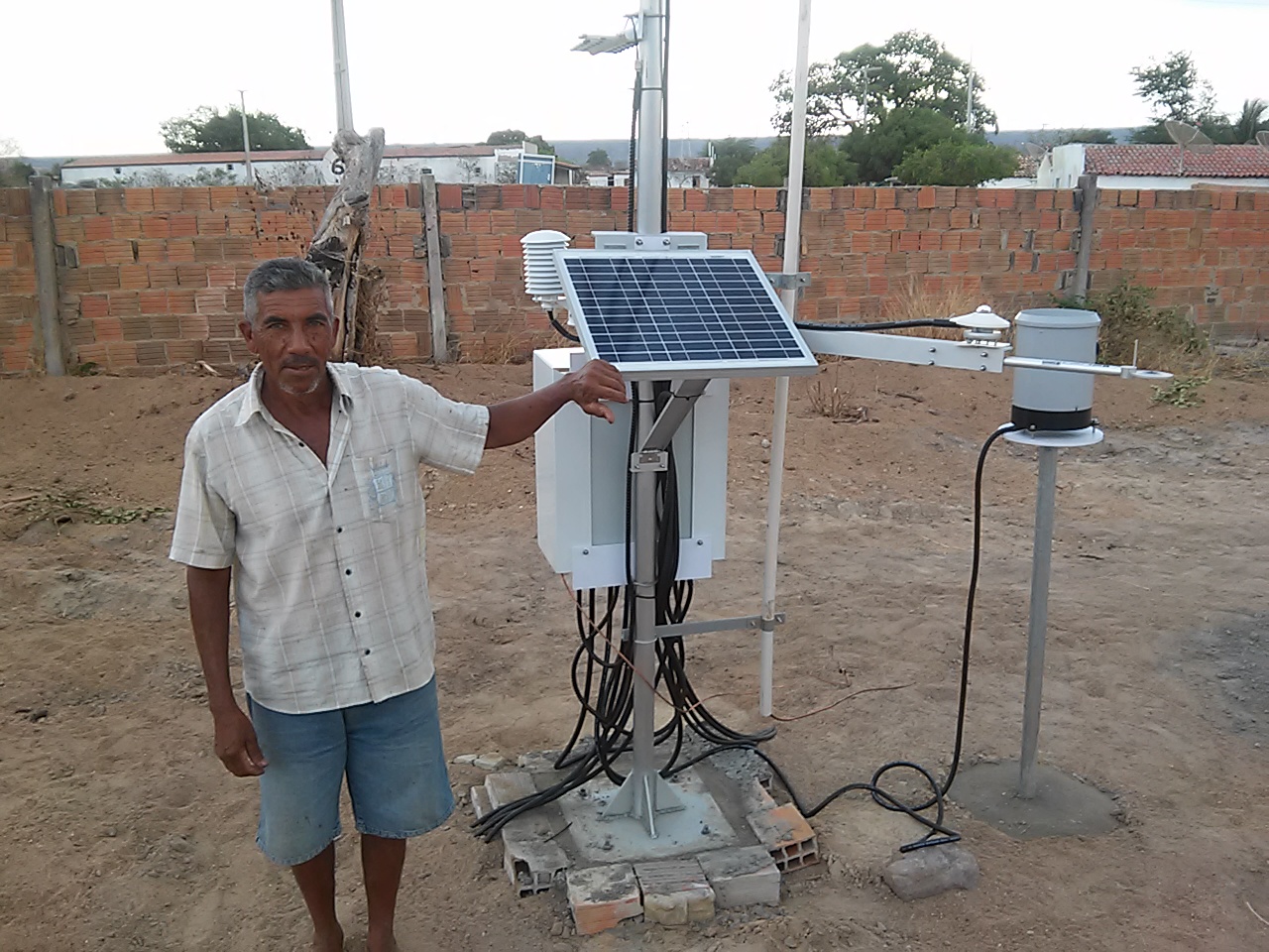 Itapiúna: instalada estação meteorológica na fazenda Poço da Tábua