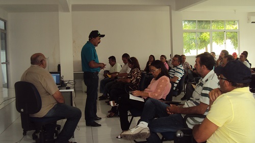 Ematerce reune técnicos para implementar programa Hora de Plantar