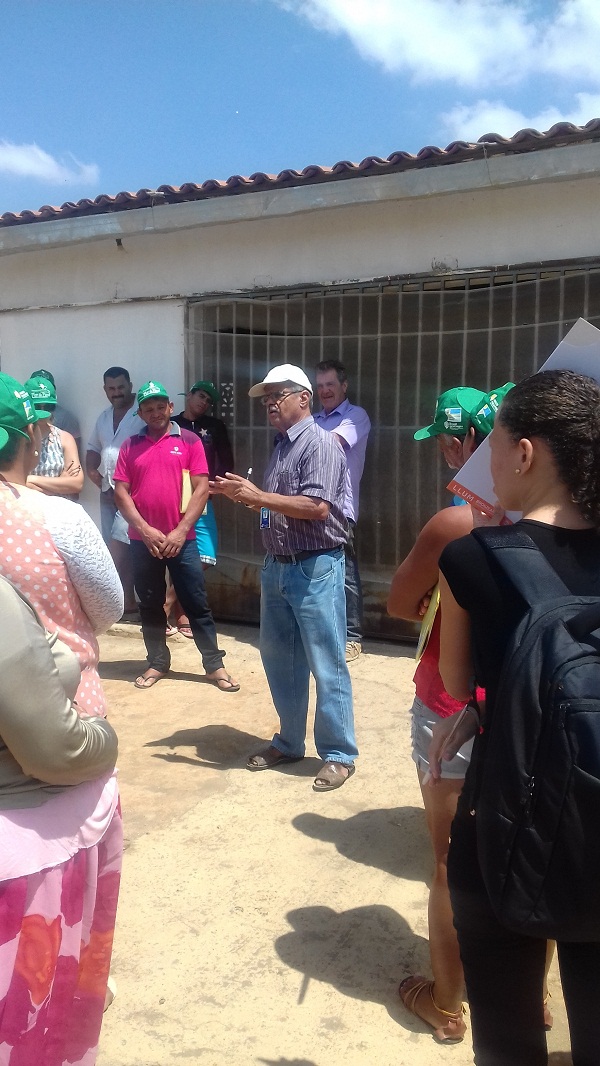 Ematerce e Instituto Flor de Pequi ministram curso de Mandiocultura