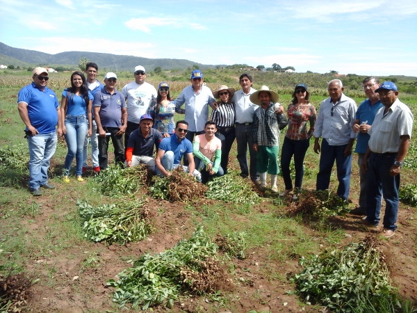 Cariús: assessor estadual de oleaginosas participa de intercâmbio técnico
