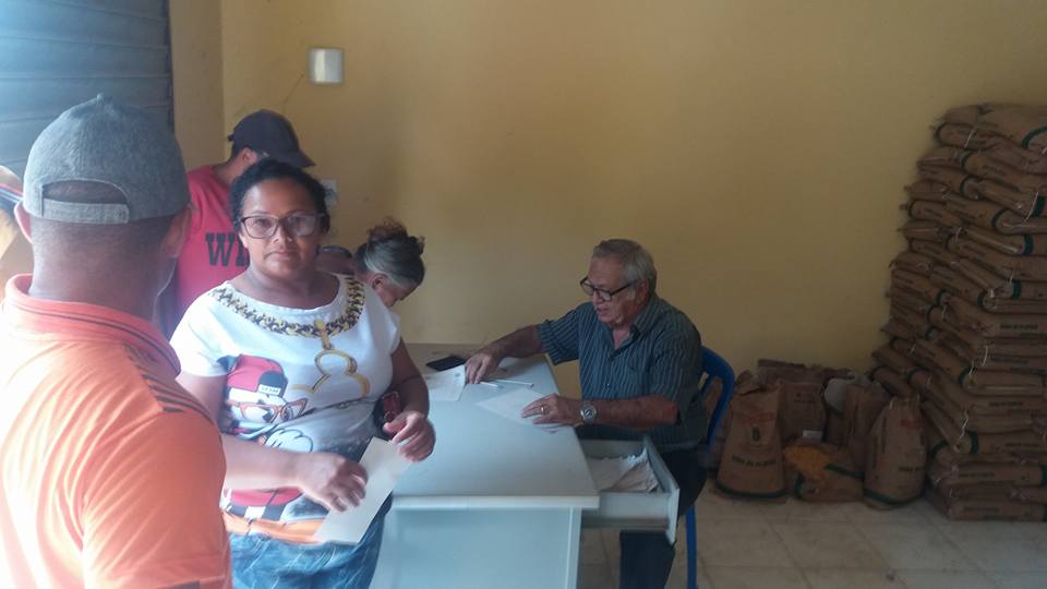 Araripe: Ematerce conclui distribuição de sementes selecionadas