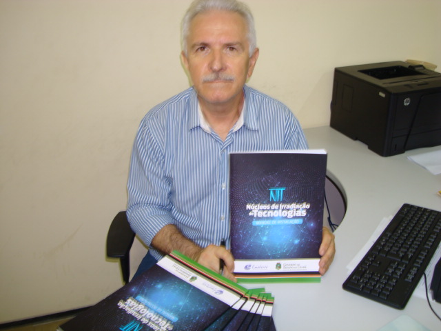 Ematerce: assessor estadual da Ematerce lança livro sobre Núcleos de Irradiação de Tecnologias