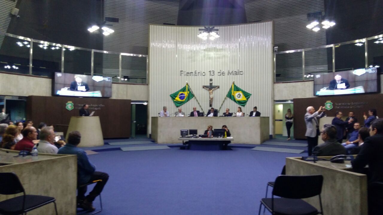 Deputado Dedé Teixeira homenageia Extensão Rural do Brasil pelos 70 anos de fundação