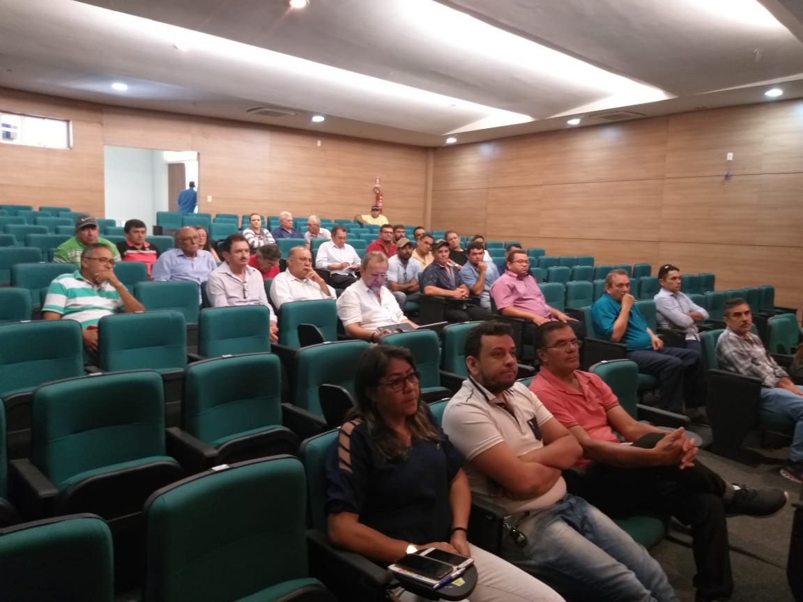 Ematerce participa de reunião com a Federação dos Apicultores do Ceará