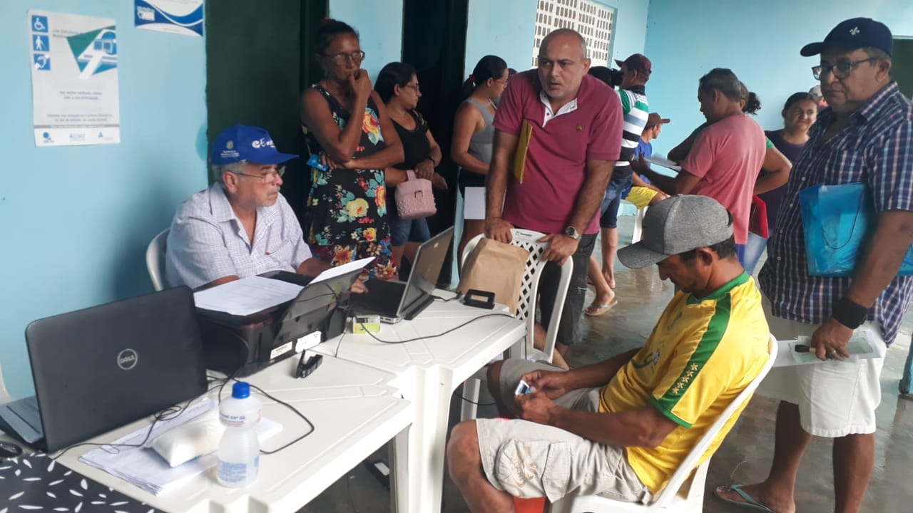 Produtores em Ocara participam de curso e dia de serviços