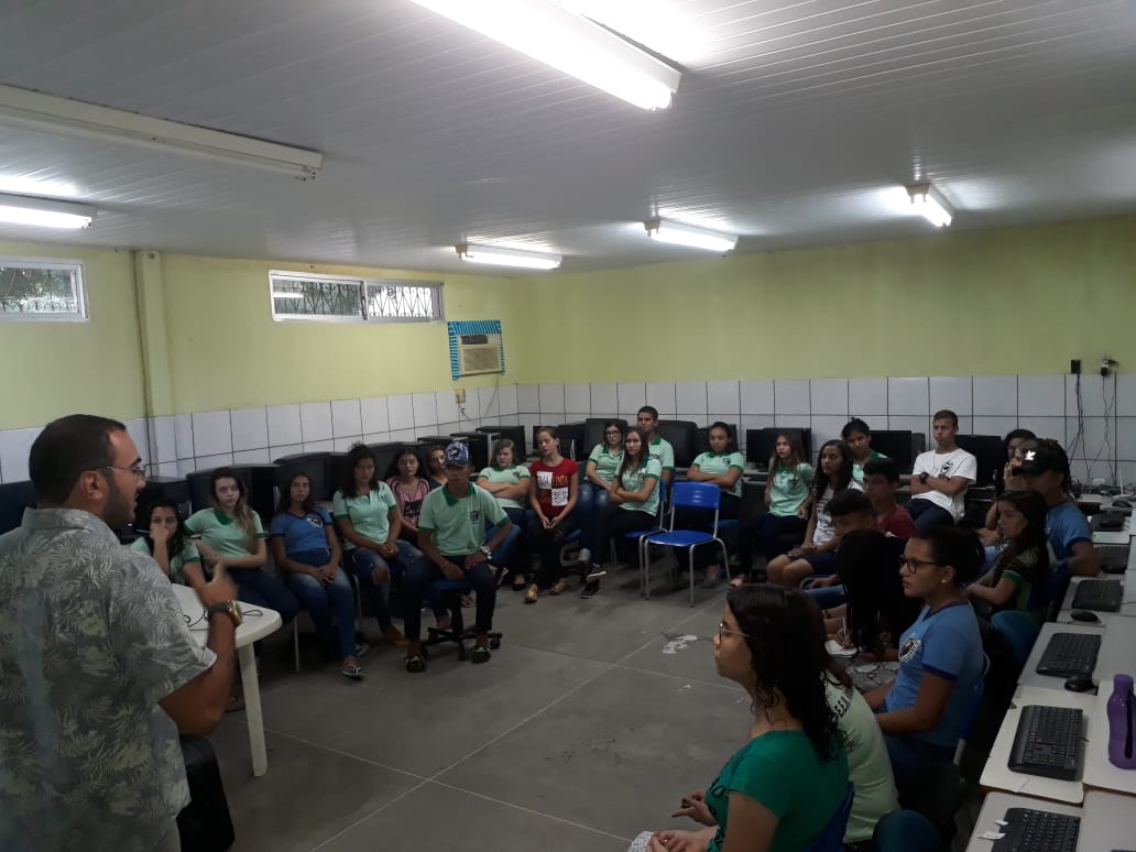 Frecheirinha: Ematerce dá continuidade ao ciclo de palestras nas escolas do município