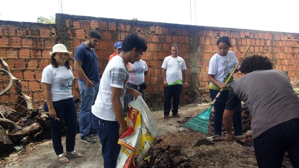 Paracuru: Ematerce realiza oficina de compostagem para agricultores familiares