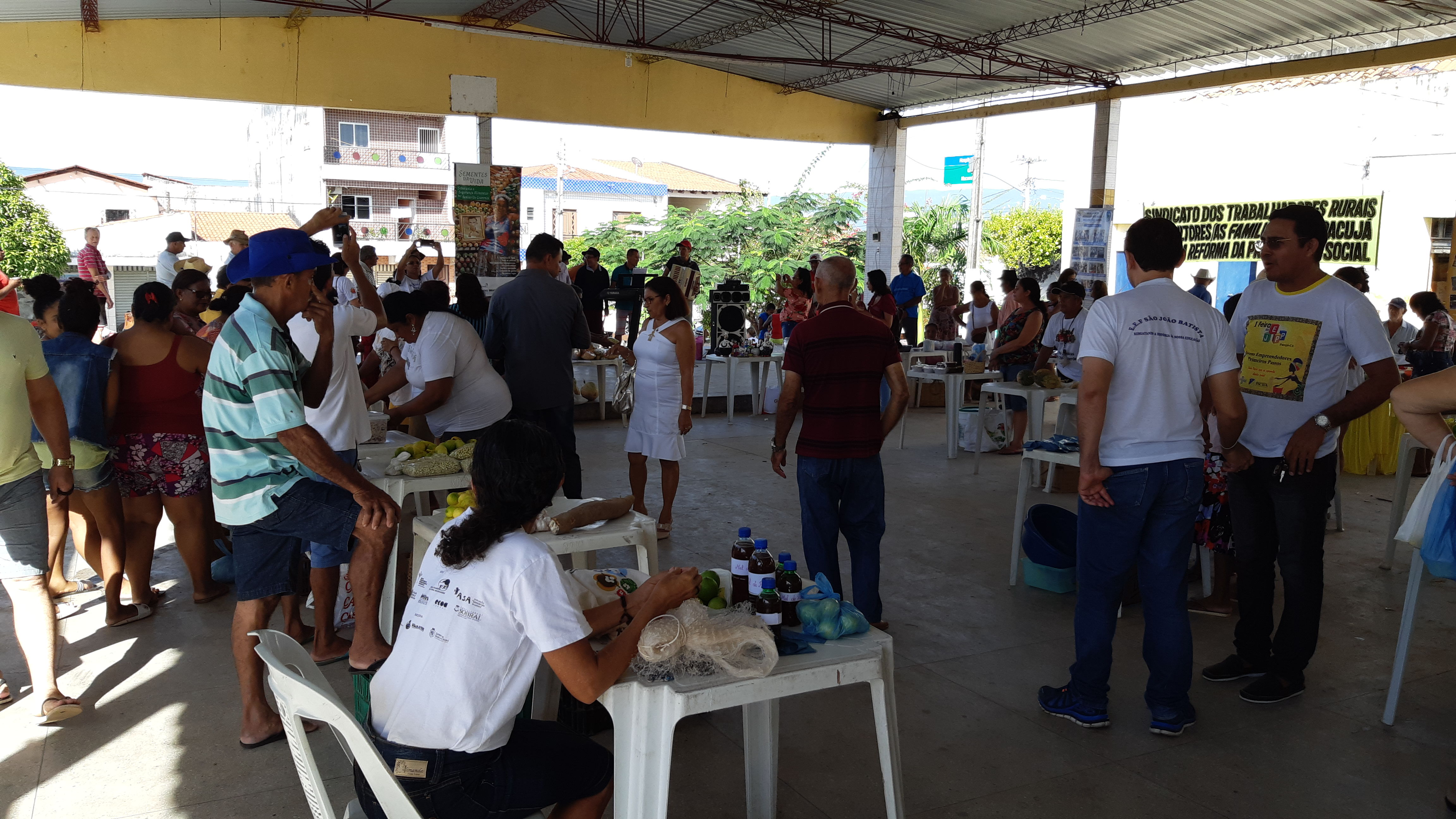 Pacujá: Ematerce, em parceria, realiza 2ª Feira da Agricultura Familiar