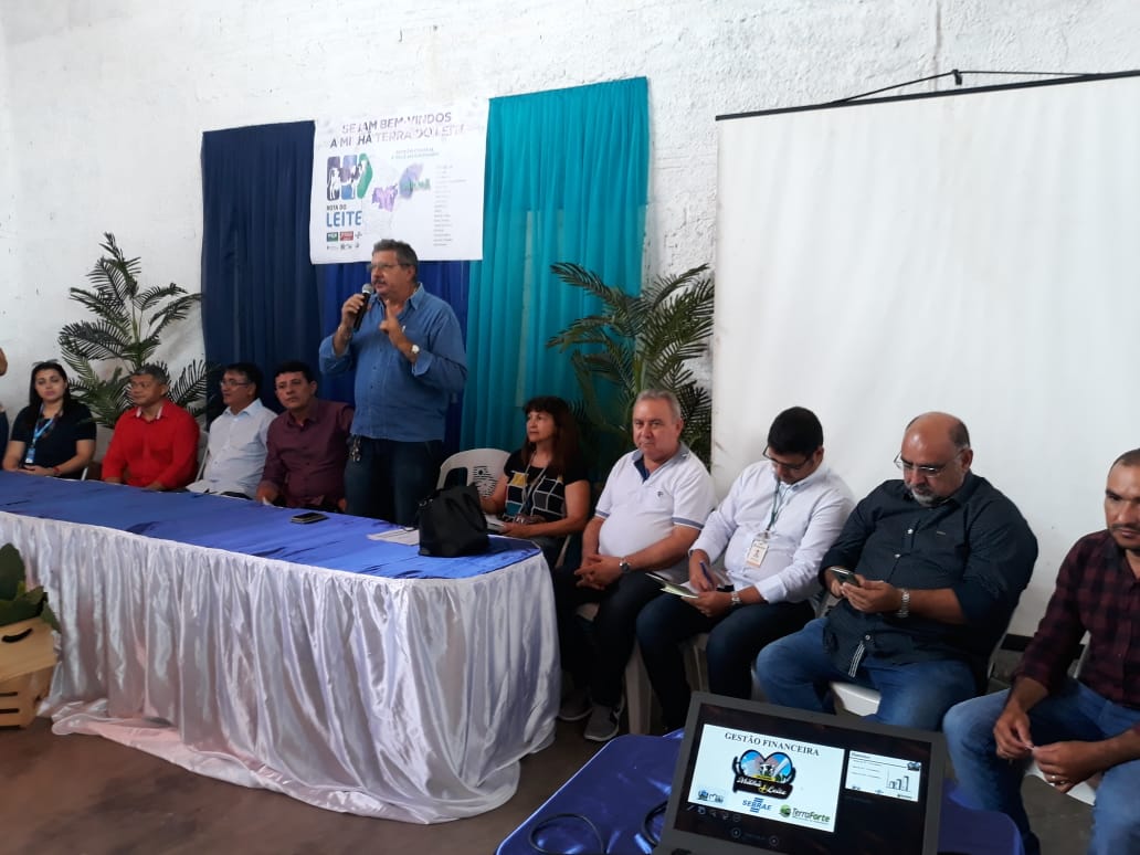 Formado Comitê Gestor da Bovinocultura Leiteira