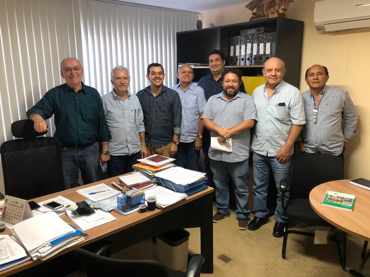 Professores da UFC visitam Ematerce