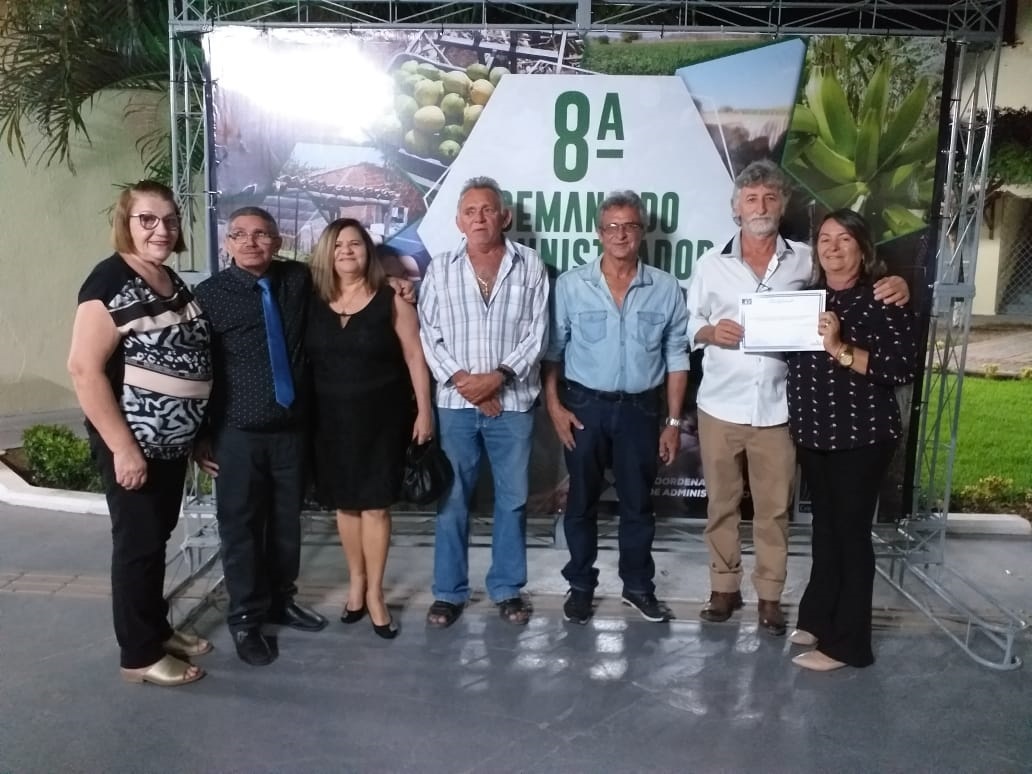 Icó: Faculdade Vale do Salgado concede certificado à Ematerce