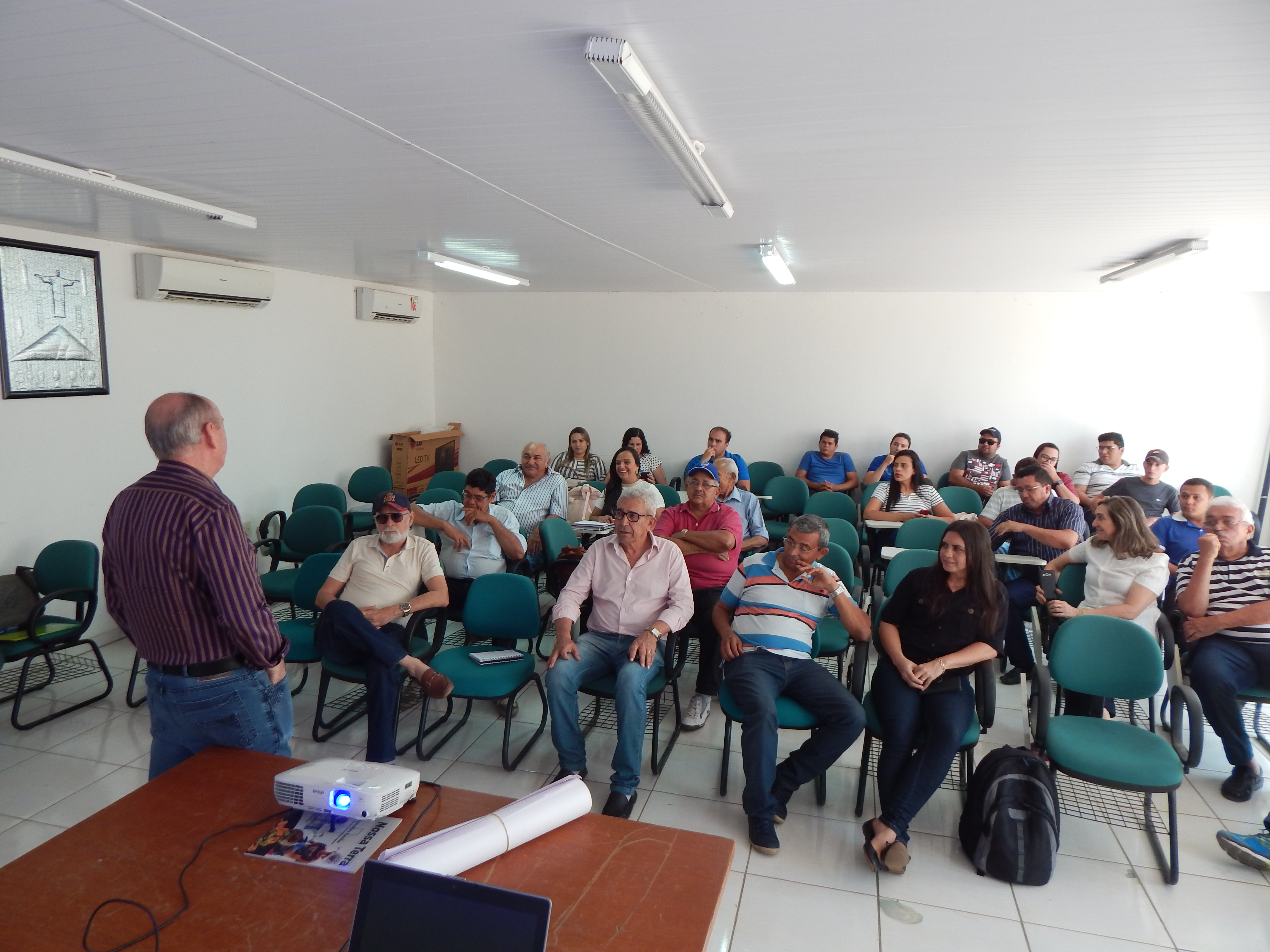 Ematerce realiza curso de Irrigação em Iguatu e até 2020 mais de mil kits serão instalados