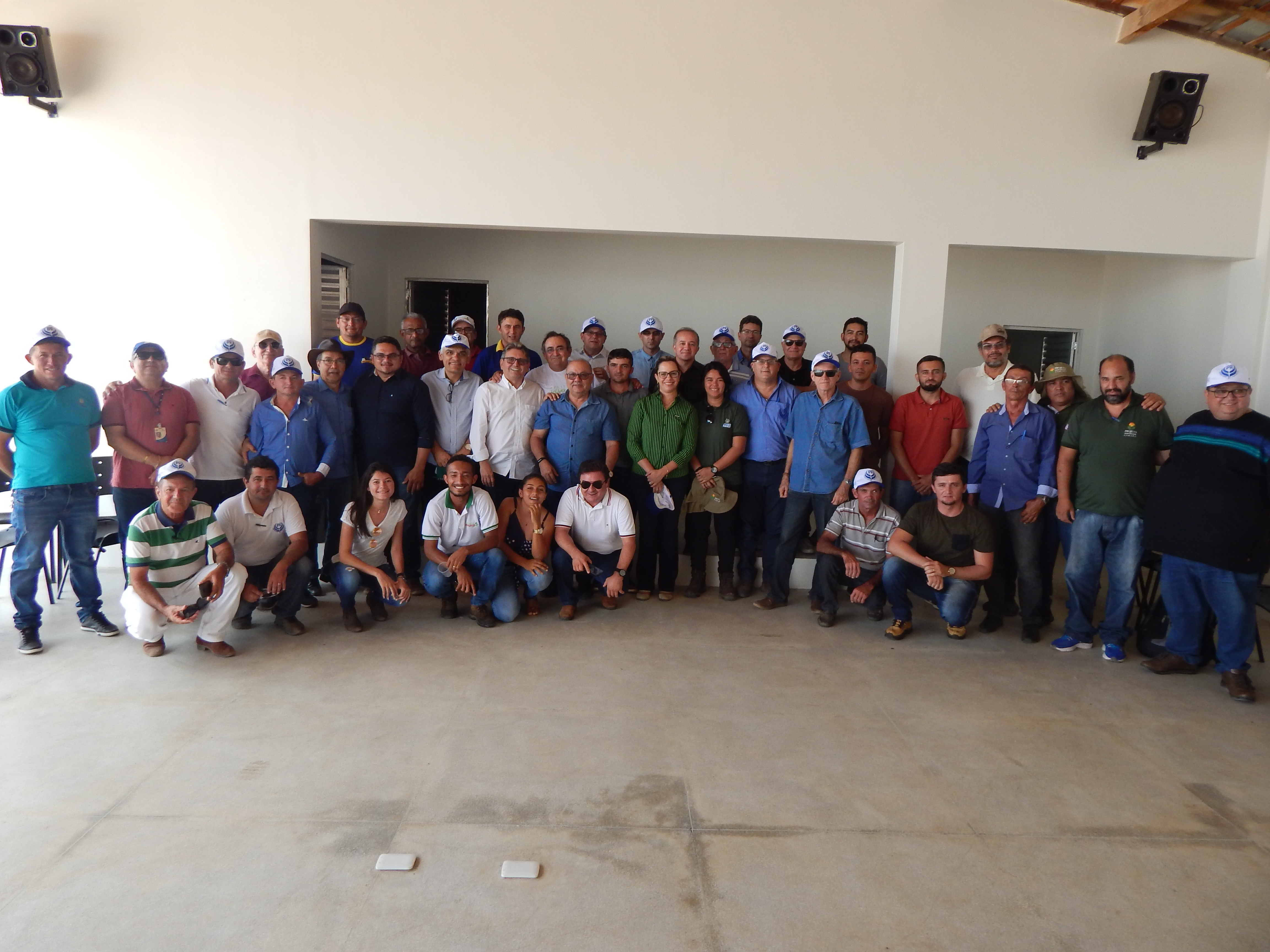 Agentes de ATER conhecem experiência de cooperativismo no Piauí