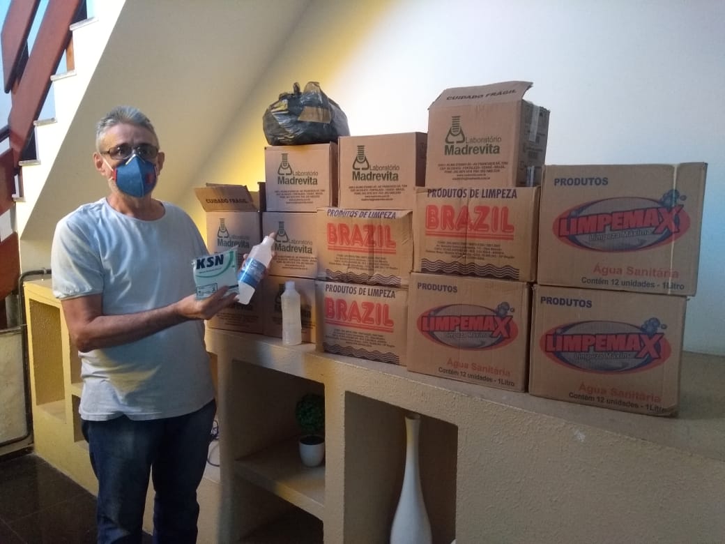 Ematerce distribui kits de higiene e EPI´s para escritórios regionais