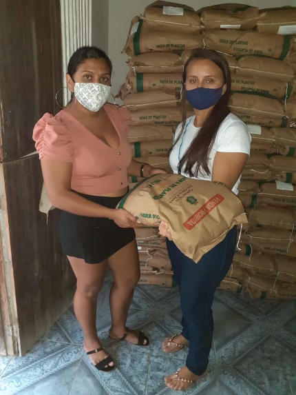 Catunda-CE: Ematerce conclui a distribuição das sementes do  Hora de Plantar.