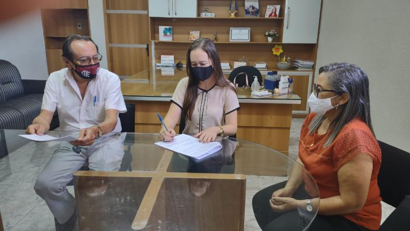 Apuiarés-CE: Ematerce firma parceria com Prefeitura e Secretaria Municipal de Agricultura