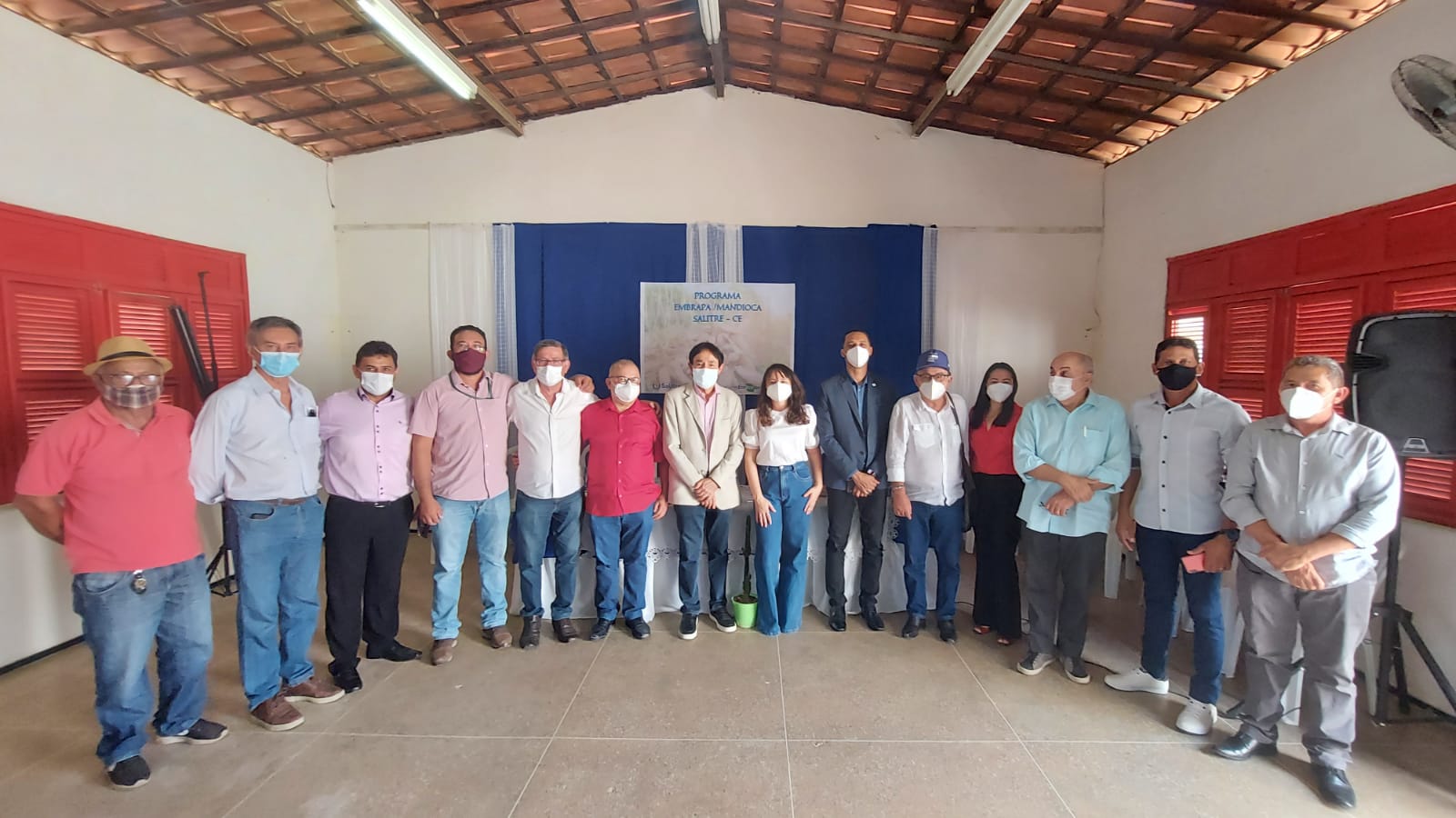 Salitre (CE): Ematerce participa de apresentação de programa que beneficiará a cadeia produtiva de mandioca