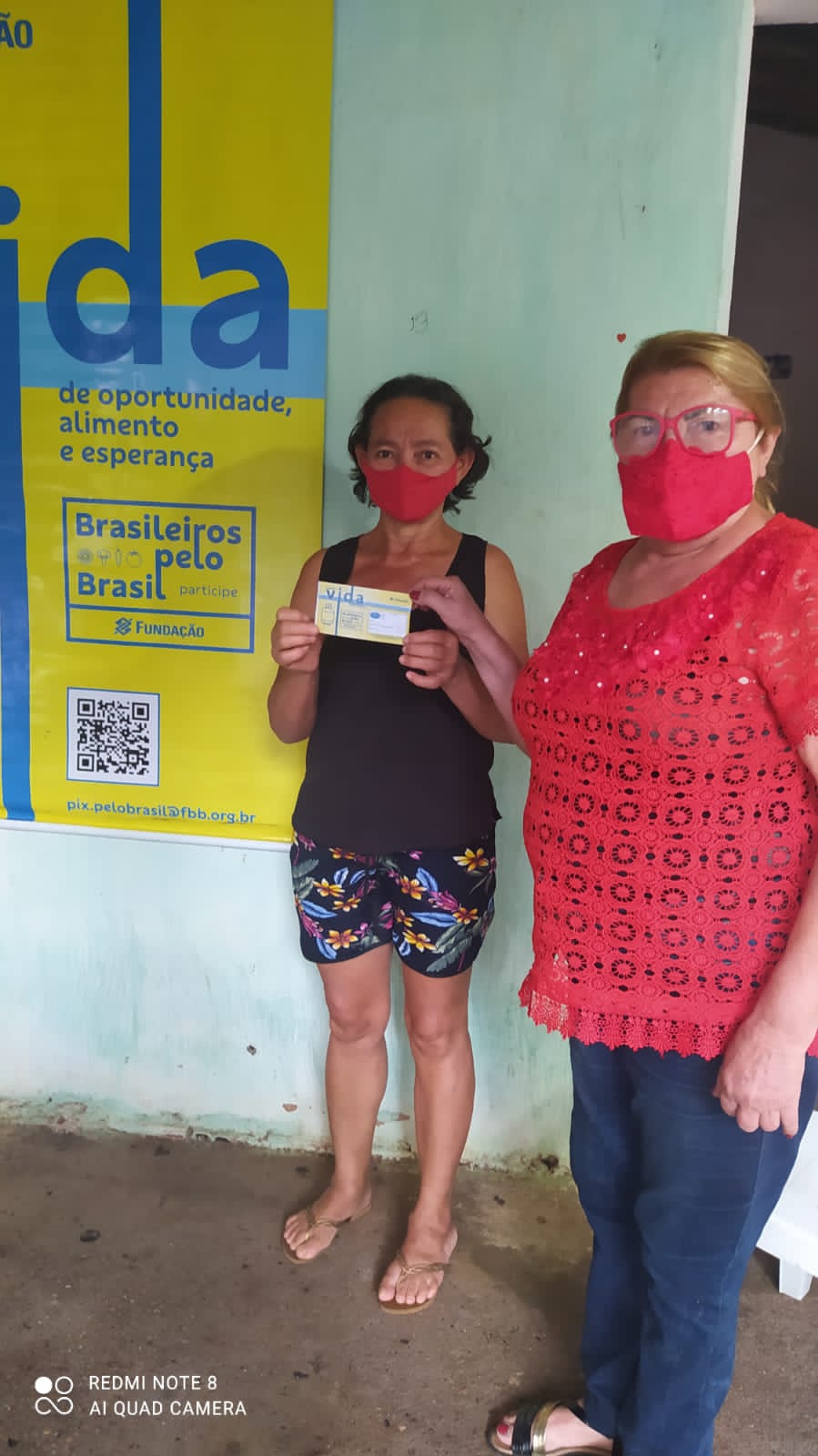 Fundação BB ,Coopaefarc,Petrobrás e Ematerce distribuem tickts gás para famílias